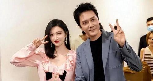 娱乐爆料吃瓜直播,直播吃瓜，带你领略明星幕后故事